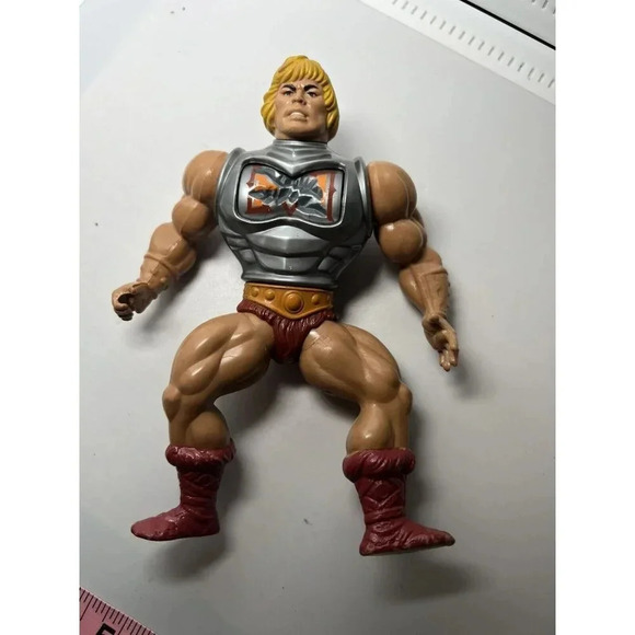 Vintage 1983 Mattel Figure He-Man Masters of the Universe MOTU He-Man - Picture 2 of 3